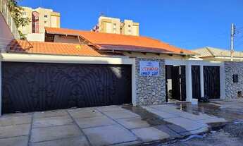 Imagem: Casa para aluguel possui 360m2 com 4qts