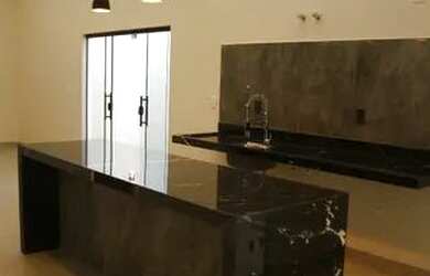 Imagem 5: Térrea para venda tem 155 metros quadrados com 3 quartos em Granada - Uberlândia - MG