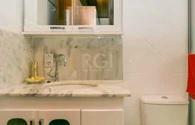 Imagem 4: Casa para Venda - 245.45m², 6 dormitórios, 2 vagas - Tristeza