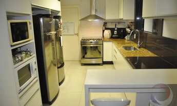 Imagem 3: Cobertura triplex para venda tem 381 metros quadrados com 4 quartos em Centro - Florianópo