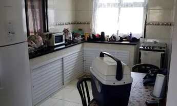 Imagem 6: Casa c/piscina, 04 quartos c/suíte no Baln. Gaivotas em Matinhos PR