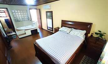 Imagem 7: Casa a venda possui 228 metros quadrados com 4 quartos em Nilópolis - RJ