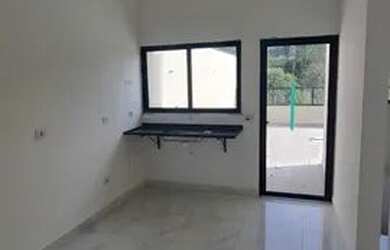 Imagem 3: Casa moderna com 3 dormitórios, amplo quintal e 2 vagas em Cajamar