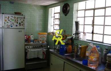 Imagem 6: TERRENO COM CASA ANTIGA EM ÓTIMO LOCAL