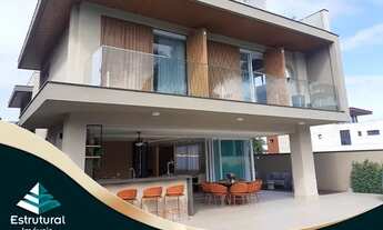 Imagem 3: Casa de condomínio sobrado para venda possui 1182 metros quadrados com 6 suítes