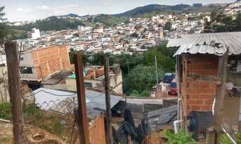 Imagem 1: Casa com dois lotes