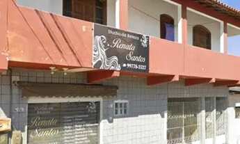 Imagem: Casa Comercial ao lado da praça principal