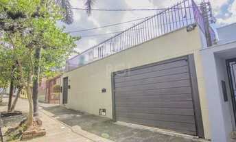 Imagem 2: Casa para Venda - 290m², 3 dormitórios, sendo 3 suites, 3 vagas - Teresópolis