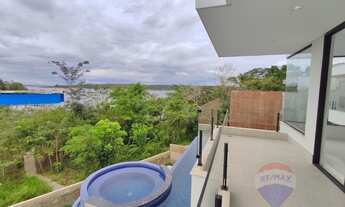 Imagem 5: Casa de condomínio para venda possui 882 metros quadrados com 8 quartos. .