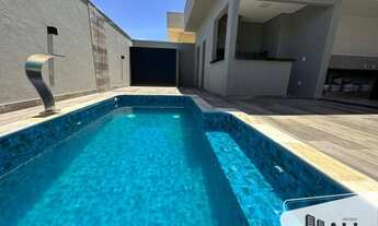 Imagem: Casa de Condomínio à Venda no Village