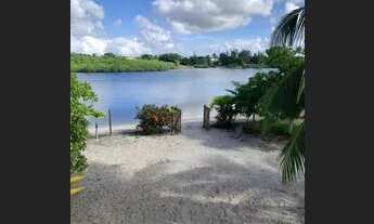 Imagem: Vendo Casa frente Rio- Barra do Jacuípe