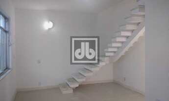 Imagem 4: Casa de rua-LOCAÇÃO-Engenho de Dentro-Rio de Janeiro-RJ