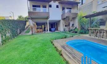 Imagem: Casa com 2 quartos sendo 01 suíte a venda,300m²