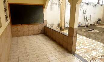 Imagem 3: ALUGA -SE CASA DE FUNDOS