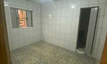 Imagem 2: 2 Cômodos Casa com 1 dormitório