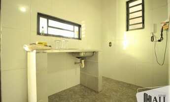 Imagem 4: Casa à Venda no Bairro Parque Industrial com 4 quartos por R$ 429.000