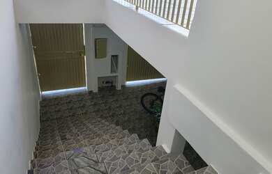 Imagem 3: Sobrado para locação com 200 metros quadrados com 2 quartos em Parque Santo Antônio - Jaca