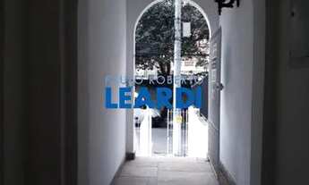 Imagem: CASA ASSOBRADADA - JARDIM AMÉRICA - SP