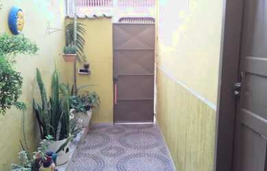 Imagem 2: Vendo Casa em Rua Pública