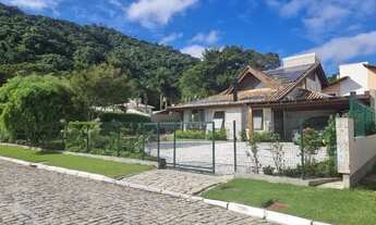 Imagem 3: Casa de condomínio térrea para venda tem 250 metros quadrados com 4 quartos