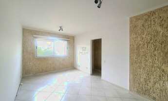 Imagem 2: Ótima localização na Pompéia - 02 dorm - sala dois ambientes - 01 vaga