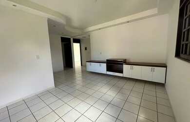 Imagem 2: Casa de condomínio para aluguel com 350 metros quadrados com 4 quartos em Antares - Maceió