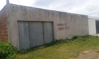 Imagem 5: Terreno murado com casa para finalizar