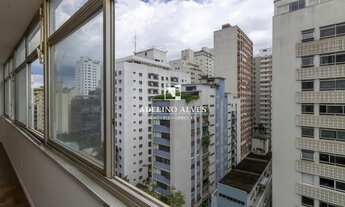 Imagem 3: Amplo apartamento com 3 dormitórios, sendo uma suíte, no Jardim Paulista