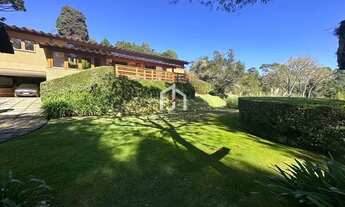 Imagem 7: Casa para venda possui 350 metros quadrados com 4 quartos em Vila inglesa - Campos do Jord