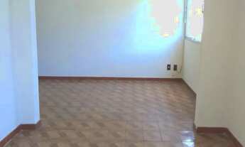 Imagem 4: APARTAMENTO BEM LOCALIZADO PRÓXIMO DE COMÉRCIO E TRANSPORTE!!