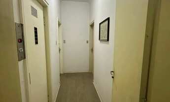 Imagem 3: Apartamento de 1 quarto no Ed Louvre na República - São Paulo - SP