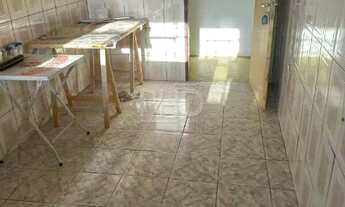 Imagem 2: Prédio com 332 m² de área total, mais ou menos uns 750 m² de área construída