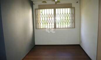 Imagem 4: Apartamento 2 dormitórios/quartos, 1 vaga, reformado, no Bairro Santo Antônio