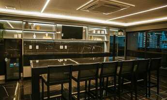 Imagem 3: PORTEIRA FECHADA. Poucos minutos de caminhada da beira mar