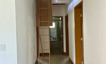 Imagem 6: Casa de condomínio para venda tem 284 metros quadrados com 3 quartos