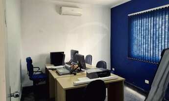 Imagem 2: Casa comercial de 120 mts², recepção, 04 salas, 03 vagas, na Vila Isolina Mazzei