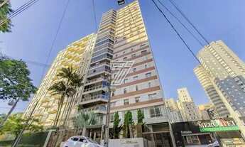 Imagem 2: Apartamento a venda Bigorrilho possui 282 m2 com 4 quartos 3 vagas garagem