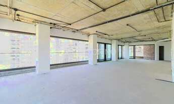 Imagem 2: Apartamento com 472 m², 4 quartos sendo 4 suítes à venda no bairro Itaim Bibi