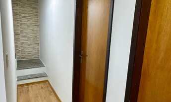 Imagem 7: Imóvel para venda tem 200 metros quadrados com 3 quartos em Vila Valqueire - Rio de Janeir