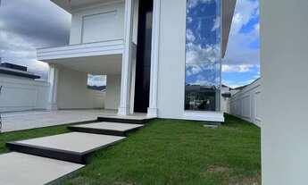 Imagem: Casa para venda tem 225 metros quadrados