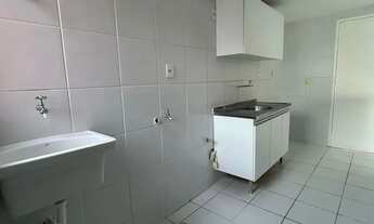 Imagem 6: EM SETÚBAL, apartamento com 2 quartos, próximo a escola americana, fármacias, mercados e p