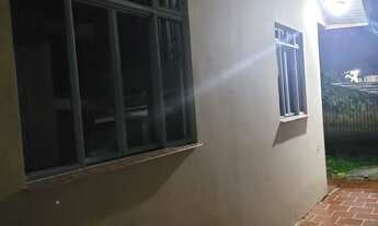 Imagem 2: Aluga-se quartos para rapazes . Estudantes, empresas ou particular