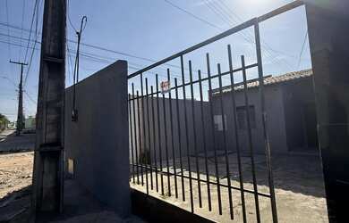 Imagem 2: Vendo casa de esquina em pacajus ótima localização