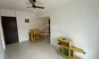 Imagem 3: Espaçoso apartamento de 1 dormitório com Varanda e Ótima Localização