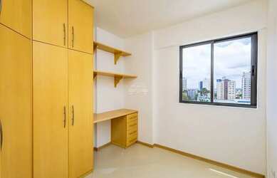 Imagem 2: Apolar vende apartamento no Bairro Portão/Agua Verde esquina com a Francisco Frischmann