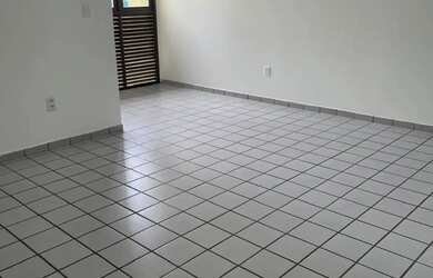 Imagem 6: Laise mostra AP em candelaria 3/4 Isabel Fernandes