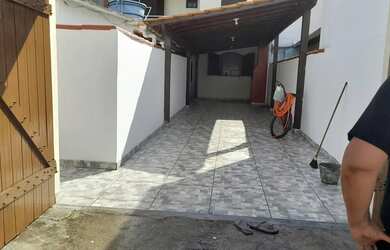 Imagem: Alugo casa no bairro Aeroporto Macaé-RJ