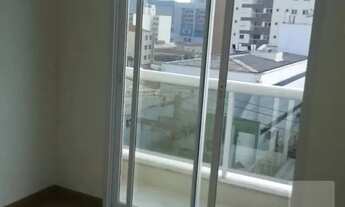 Imagem 3: Conjunto comercial com sala, 2 banheiros, sacada e vaga com manobrista