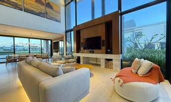 Imagem 4: Casa de alto padrão à venda com 05 suítes e piscina de concreto no condomínio Costa Serena