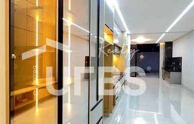 Imagem 5: Excelente casa à venda no Setor Parque Amazônia, com 395m² e localização privilegiada!